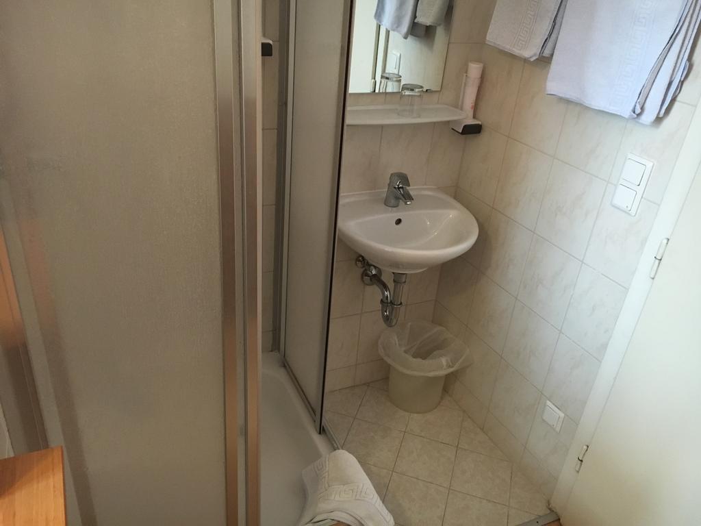 Pension Ani Viena Cameră foto